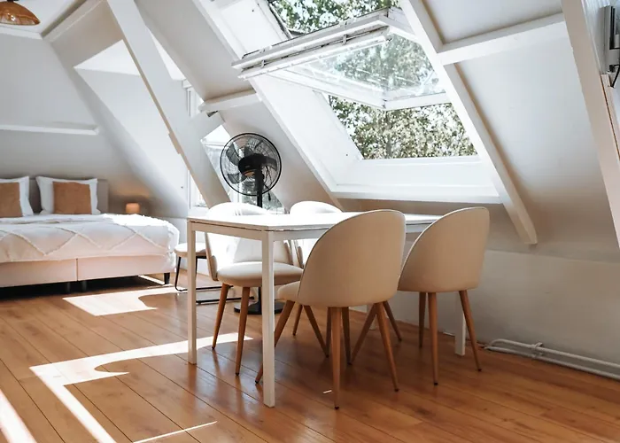 Otel High Street Zandvoort